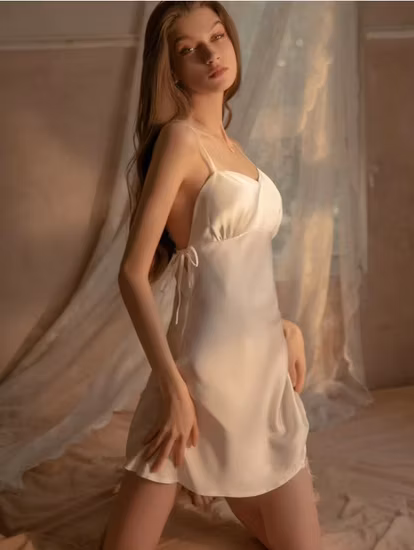 Pijamas femininos de seda românticos com decote em V feminino Intiflower